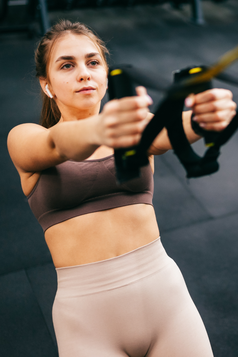 Gym and fitness apparel for active training.
